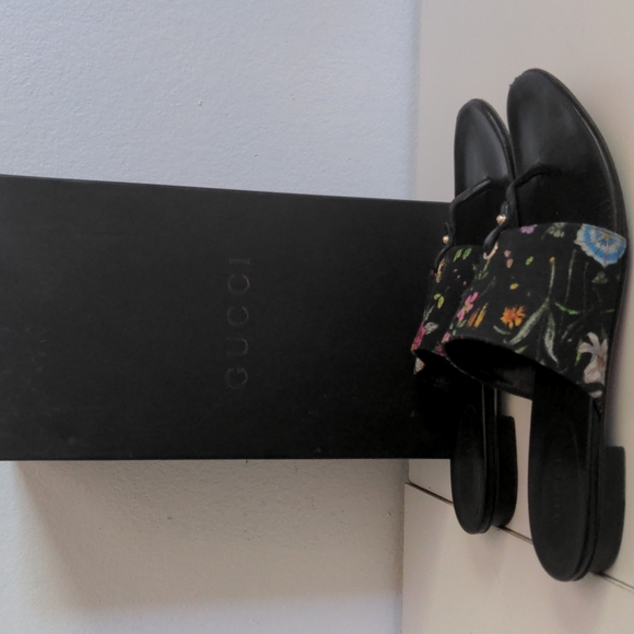 Gucci Nero Flora flip flops - Picture 1 of 5